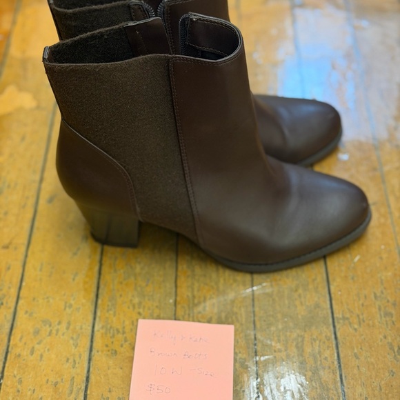 Kelly & Katie Dark Brown Ankle Booties - Picture 2 of 4